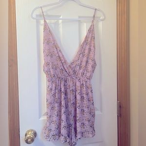 Lavender Floral Romper 🪻 Short Length with Ruffle Detail, NWT